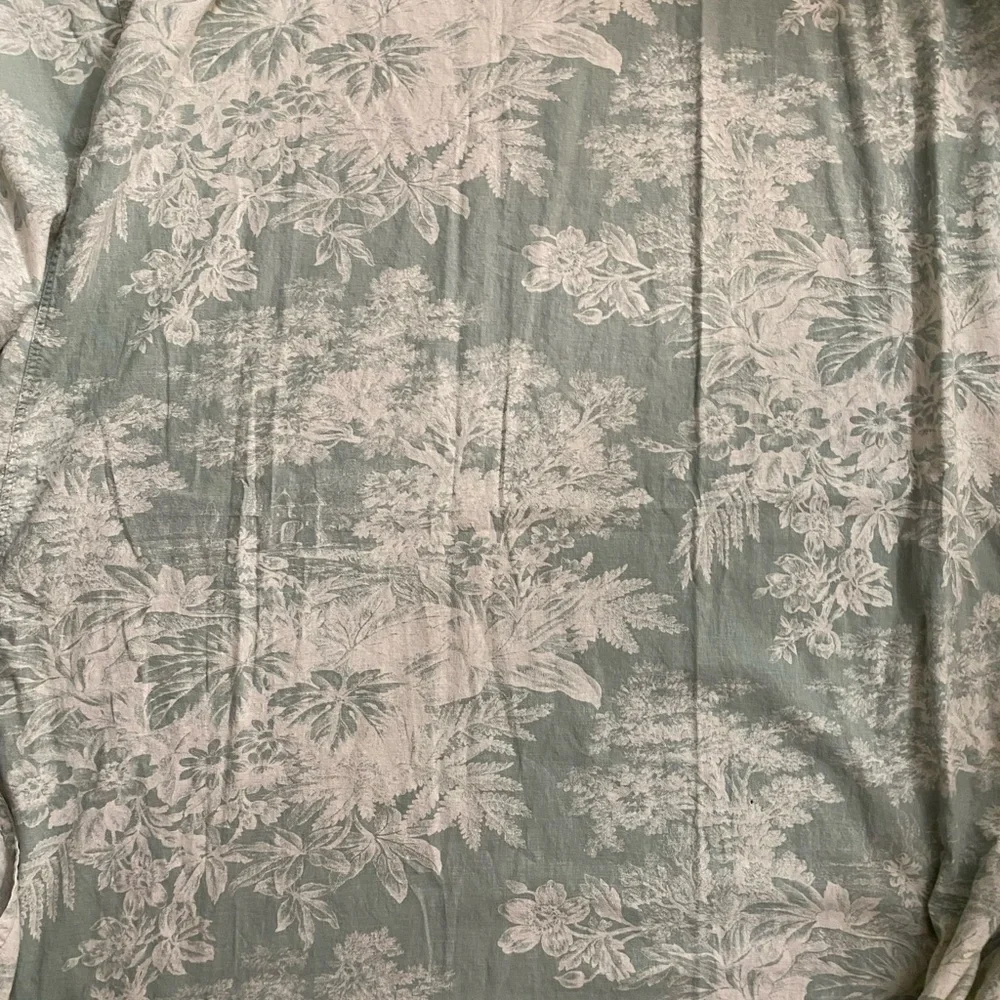 Pottery Barn MATINE TOILE Shower Curtain PORCELAIN BLUE FRENCH LIGHT GREEN